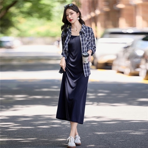 韩系衬衫吊带穿搭休闲套装裙女2025夏秋爆款气质显瘦时尚两件套潮图片
