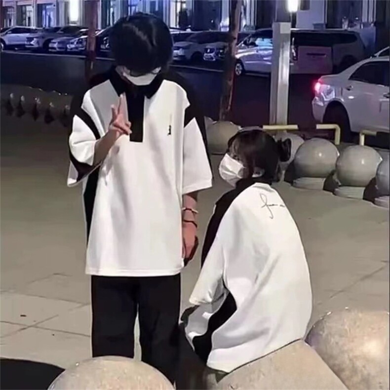 得物抖音 240克纯棉美式翻领拉链中性风POLO印花短袖 AT4202图片