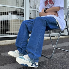 深蓝色