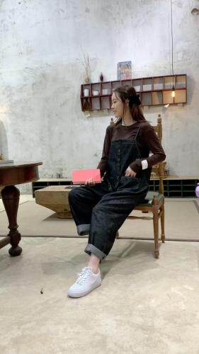 春季新品文艺休闲背带裤，女装，怪怪树