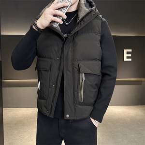 短款连帽马健男 休闲日系面包服保暖外套马甲背心M8082-P130图片