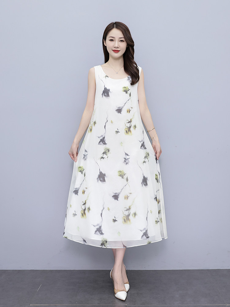 背心连衣裙女2025夏季新款防晒衣雪纺披肩开衫外搭裙子,女装连衣裙,秀美人生
