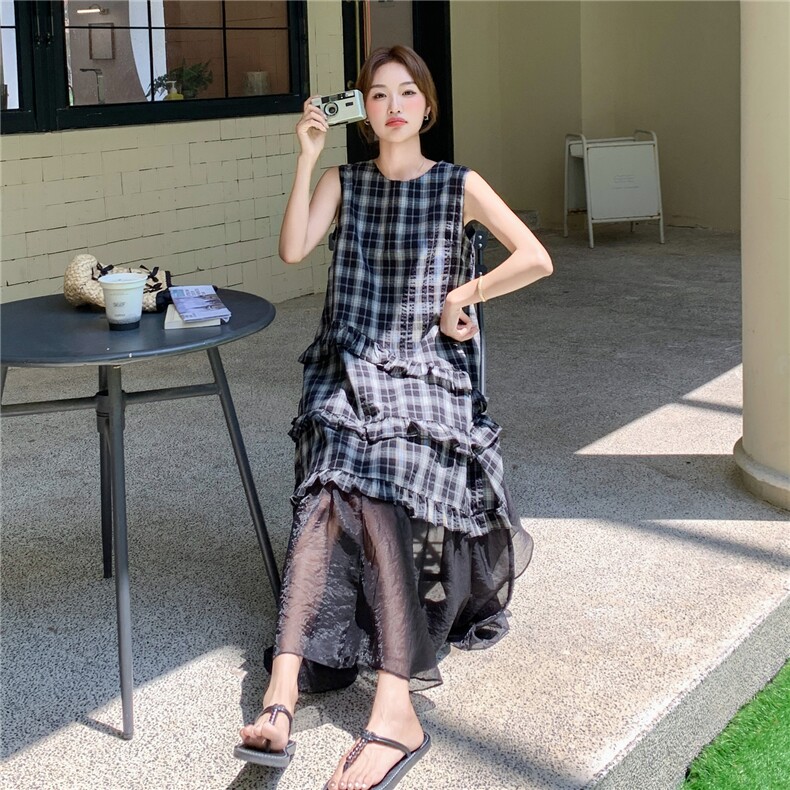 减龄格子木耳边格子黑色无袖背心连衣裙女夏2025新款长裙韩系别致,女装连衣裙,2C277