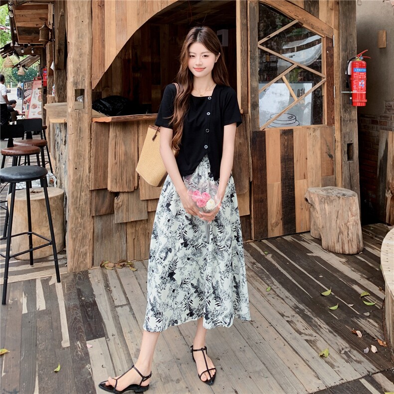 气质水墨印花套装女夏装不规则方领T恤短袖半身裙子两件套潮,女装套装/套裙,艾米莉亚