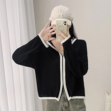 黑色