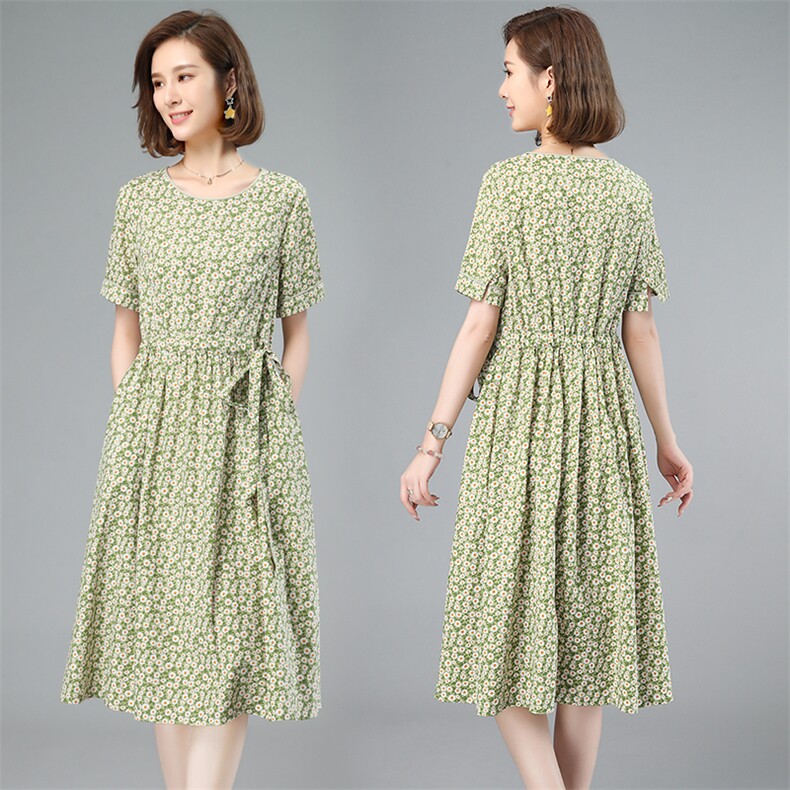 2021夏季新款简约时尚圆领收腰显瘦宽松碎花连衣裙，女装连衣裙，小林双子