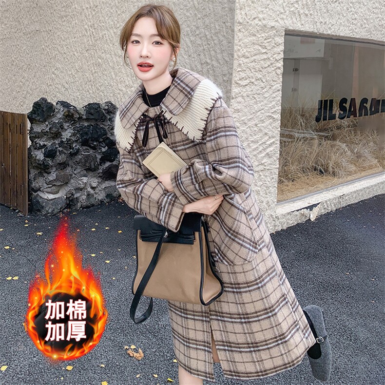 韩系俏皮娃娃领格纹毛呢大衣女2025年秋冬季新款显瘦长款呢子外套,女装毛呢外套,纯色衣恋