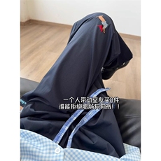 藏青色