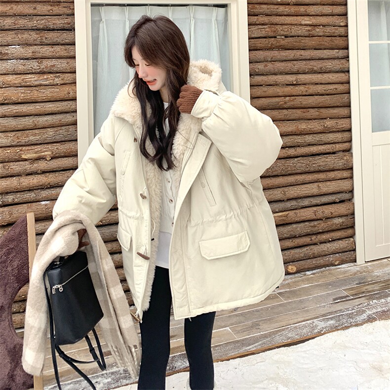现货牛角扣加厚羊羔毛连帽休闲派克服5832-P275-K408,女装派克服,2C159