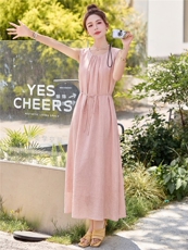 2026夏季新款时尚仙气茶歇裙，时尚简约休闲轻奢，高级显瘦时尚，女装连衣裙，米莱