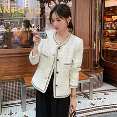 燕麦羊毛法式小香风外套女2025年春秋新款高级感百搭短款轻奢上衣，女装毛呢外套，天使之佳话