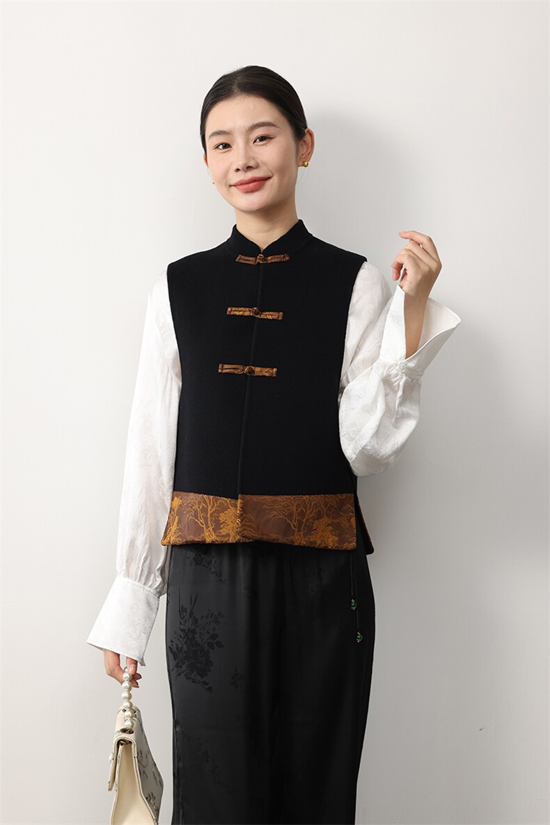 复古中式黑色羊毛马甲外套女士传统风格立领盘扣上衣秋冬款,女装马甲,米咔羊绒