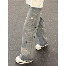 蓝灰色