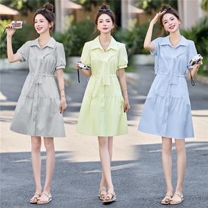 2025夏季新款可调节腰围纯色显瘦带蕾丝披肩连衣裙，女装连衣裙，贵人树