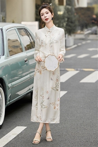 新中式改良旗袍连衣裙女2025春夏新款国风刺绣盘扣汉服子图片