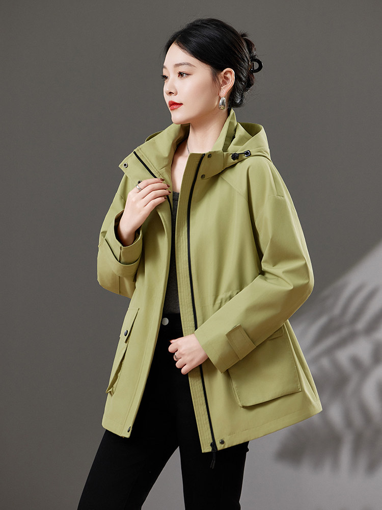 品牌专柜！韩版可拆连帽抽绳收腰冲锋衣外套2025年春季新款风衣女,女装风衣,靓衣阁