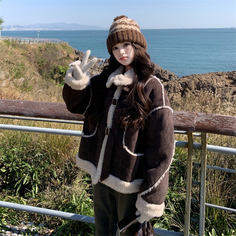 2025冬季新款设计款保暖皮毛一体,女装皮草,2C120