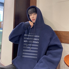 藏青色
