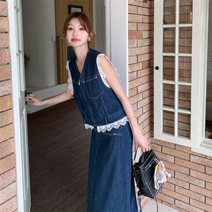 蓝色牛仔套装裙女2025年夏季新款高级感蕾丝拼接马甲半身裙两件套图片