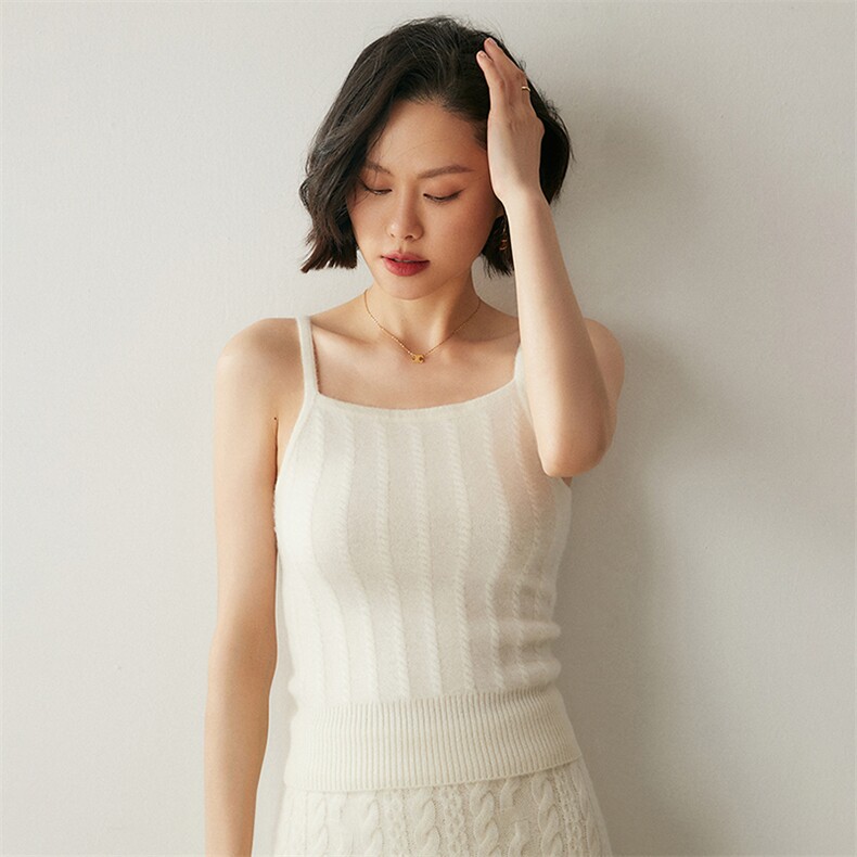 时尚优雅女士吊带背心显瘦针织衫高品质舒适保暖上衣,女装背心吊带,绒创羊绒