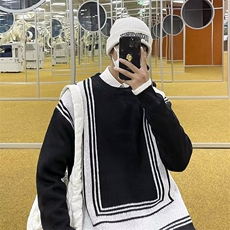 黑色