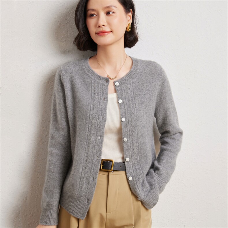 25春秋精纺羊毛开衫女圆领钻石彩扣毛衣超软宽松休闲外套上衣,女装羊绒衫,臻维羊绒