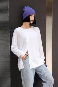 秋季新款开叉T，其它，储辰