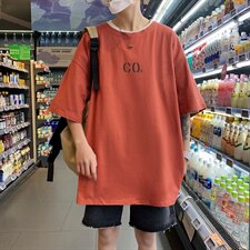 红色