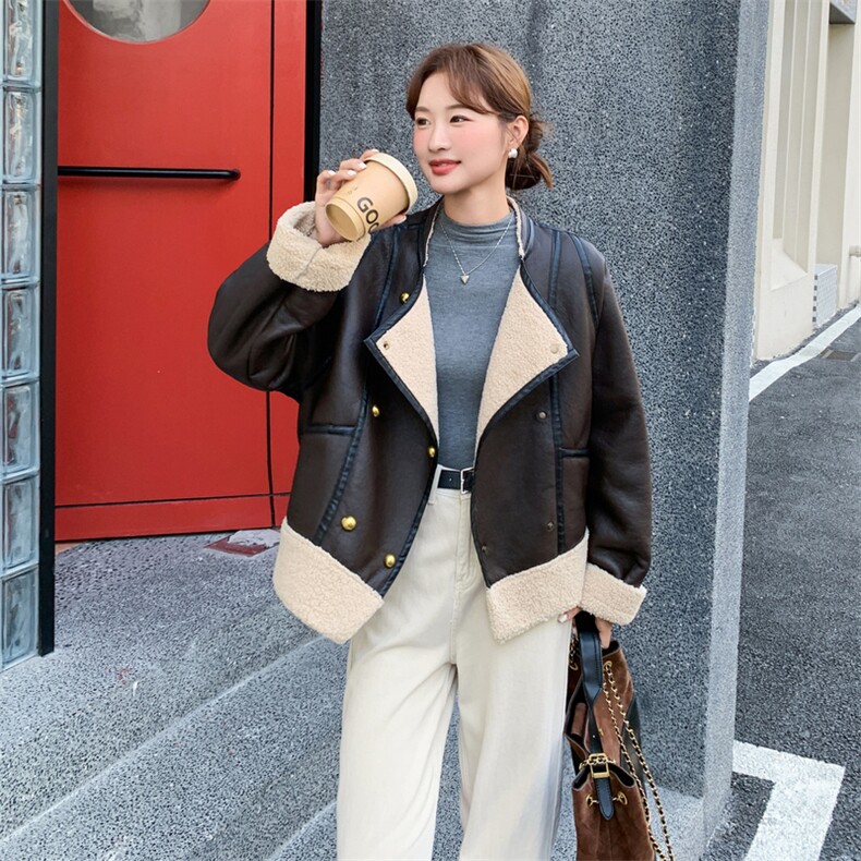 棕色复古皮毛一体皮衣外套女2025冬新款酷飒风双排扣加厚保暖夹克,女装短外套,2B183