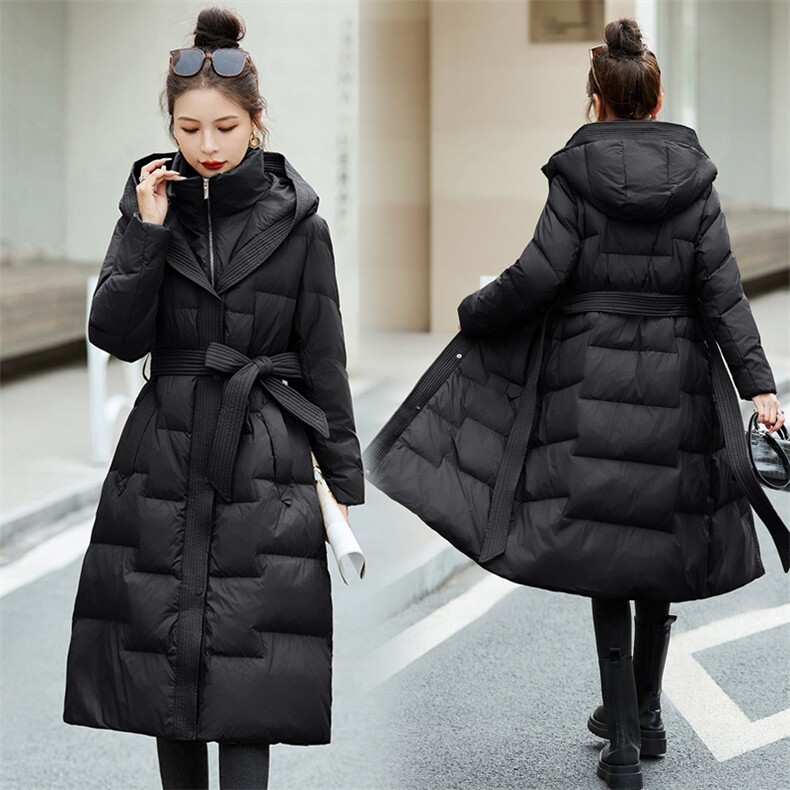 气质修身羽绒服女中长款2025冬季新款气质系带收腰白鸭绒过膝外套,女装羽绒服,欣美人
