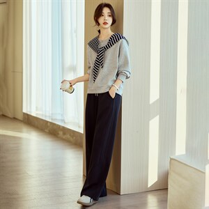 时尚休闲披肩卫衣两件套装女26春装新款圆领套头卫衣休闲直筒卫裤图片