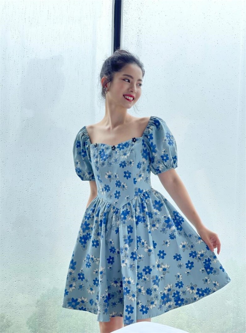 【现货】牛仔印花连衣裙,女装连衣裙,欧尼蒂