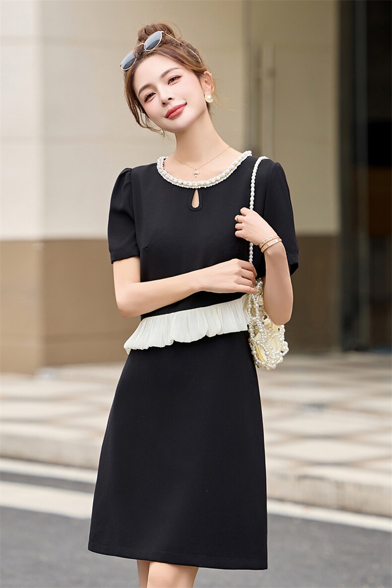 钉珠拼接黑色连衣裙女夏季新款时尚裙子2025年欧洲站大码女装,女装连衣裙,心心服饰