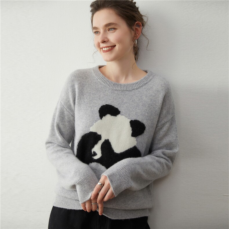 2025年秋季新款百搭女士熊猫刺绣圆领套衫，女装羊绒衫，蒂暖羊绒