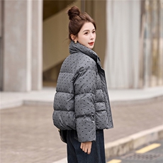 设计感洋气波点羽绒服女短款2025冬新款90%白鸭绒面包服外套，女装羽绒服，姿衣坊