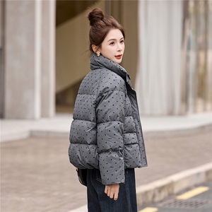 设计感洋气波点羽绒服女短款2025冬新款90%白鸭绒面包服外套图片
