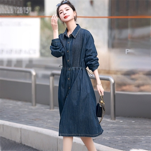 欧货牛仔连衣裙女2025春季新款时尚减龄复古港风宽松显瘦衬衫裙子图片