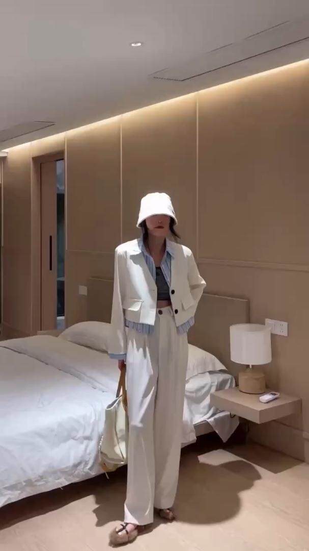 2023春装新款韩版女装套装西装假两件，女装职业装，泰靡(2F)