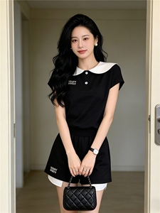 欧洲站时尚气质套装女夏季新款撞色海军领收腰短袖上衣短裤两件套图片