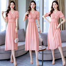 2023年夏季韩版时尚潮流木耳花边拼接中长款套头V领连衣裙通勤，女装连衣裙，火爆靓佳人