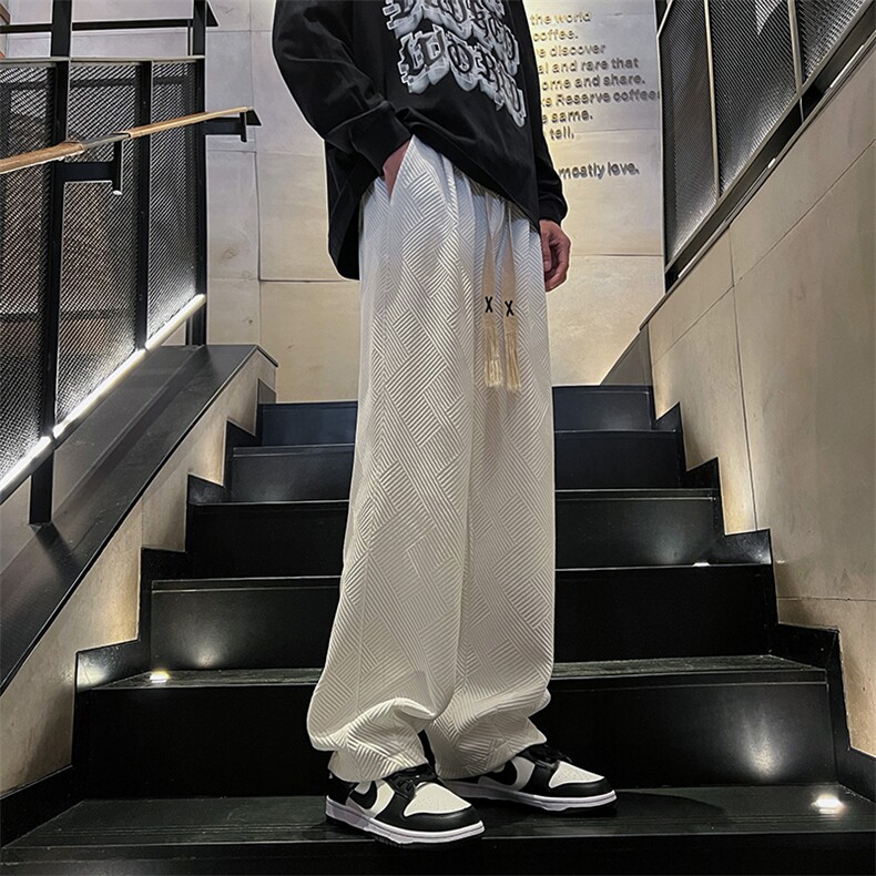 K010P48内景楼梯2024秋季大码休闲裤潮流直筒裤几何纹理学生潮,男装休闲裤,电商A026-1