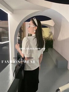2022新款女装风设计感满满图片