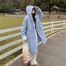 蓝色复古牛角扣圈圈羊羔毛外套女秋冬新款咋杂色编织连帽呢子大衣，女装毛呢外套，2D148