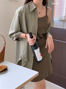 香丽迪网红chic高级感丝滑醋酸外披两件套图片