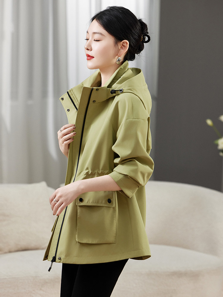 品牌专柜！韩版可拆连帽抽绳收腰冲锋衣外套2025年春季新款风衣女,女装风衣,靓衣阁