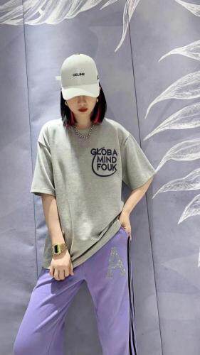 刺绣T，女装，卡鑼