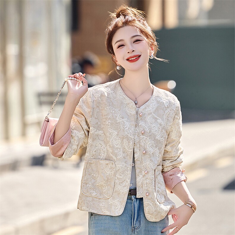 新中式轻国风刺绣外套女2025春季新款小个子气质显瘦短款提花上衣,女装短外套,布芭啦