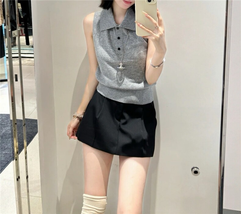 2025年秋季两件套休闲风polo领无袖马甲圆领长袖上衣，女装套装/套裙，圣旺供货