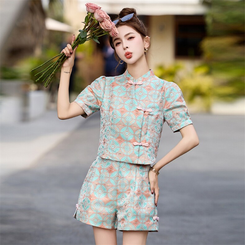 新中式国风盘扣短裤套装女2025夏季新款小个子独特别致好看两件套，女装套装/套裙，韩宇舍