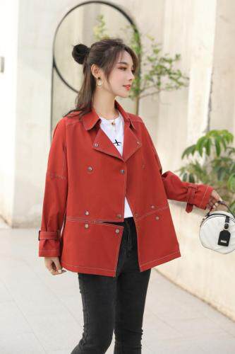 风衣上新，女装风衣，艾绮雪影